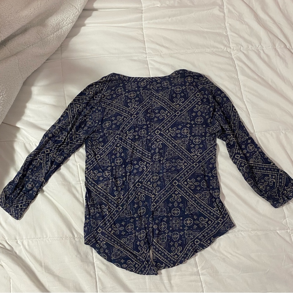 Lucky Brand pattern 3/4 sleeve top size S - Picture 2 of 3